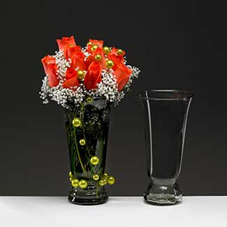 10" RECYCLED GLASS VASE